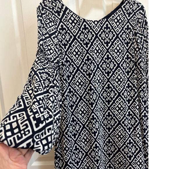 Crown & Ivy Women 4 Navy White Chic Scoop Neckline Dress Casual Coastal Spring - Picture 3 of 8